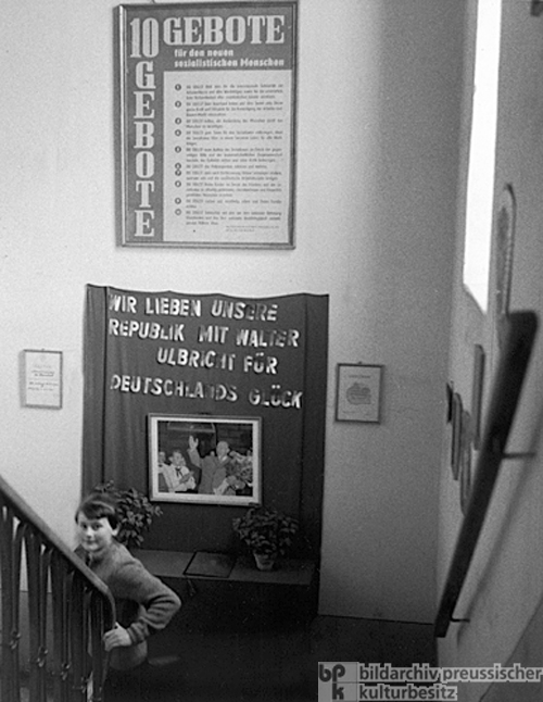 „Zehn Gebote für den neuen sozialistischen Menschen” (1963)